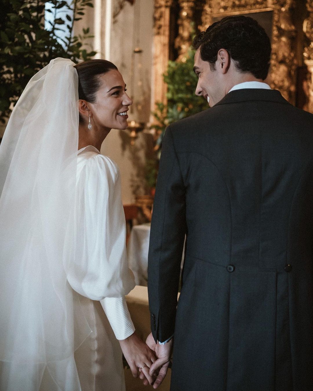 Lisa Coggins can deal with the day of your wedding Lisa Coggins can deal with the day of your wedding